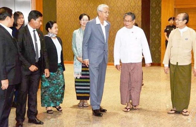 缅甸总统廷觉术后康复已返回内比都