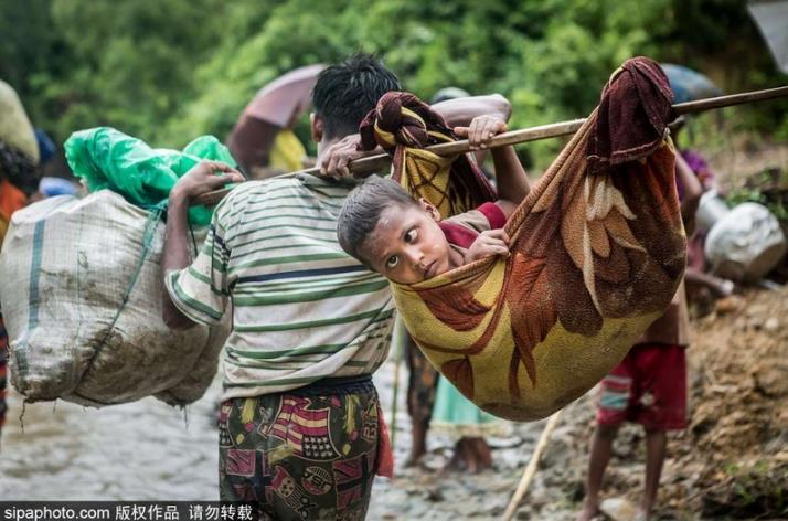 心酸！民族对立贻害：难民危机中的儿童（图）