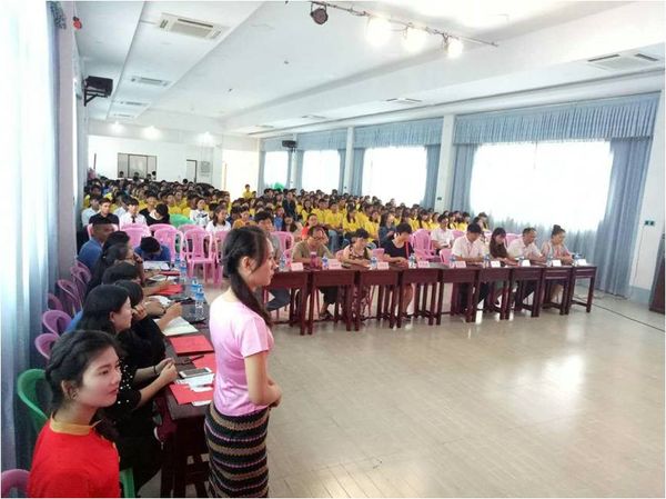 云华师范学院师范部举行第三届“精彩云华”演讲比赛