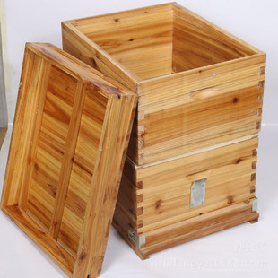 对从事养蜂业的人士将出售养蜂用具