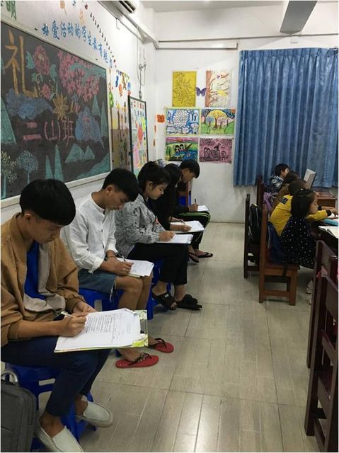 缅甸云华师范学院开展师范生教育见习