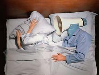 为什么睡觉时有的人会打呼噜？