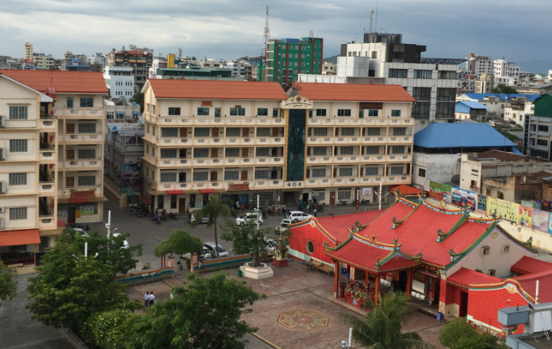 不出缅甸也可以攻读中国的硕士学位 ——云南大学汉硕境外班在缅甸开课