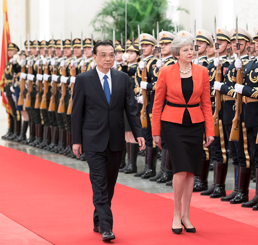 李克强同英国首相特雷莎·梅举行中英总理年度会晤