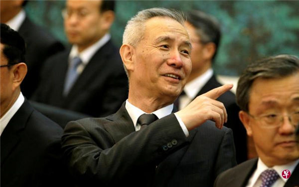 刘鹤：中方有实力捍卫国家利益 | 萨默斯：中国须正视美民众对中国崛起疑虑