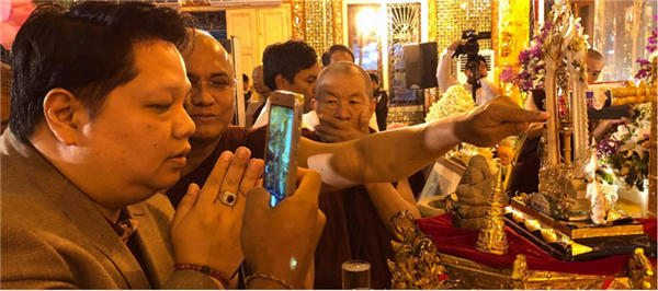 公众对神圣佛教遗物的公开表示担忧