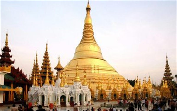 缅甸各界人士期待中缅关系新跨越