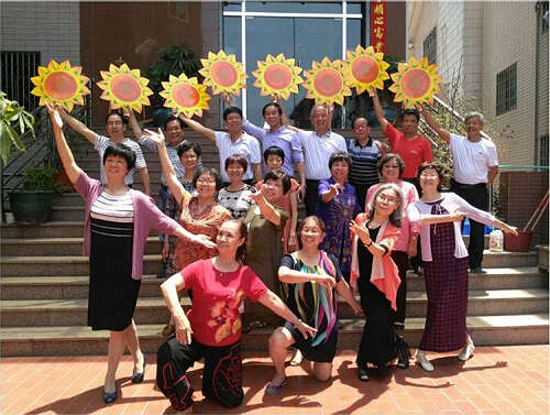 七绝•原高浦宣传队相聚（晨阳）