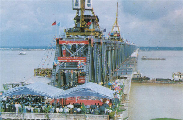 听仰光-丁茵大桥工程师讲述燃情岁月：这座桥，见证超越时空中缅胞波情