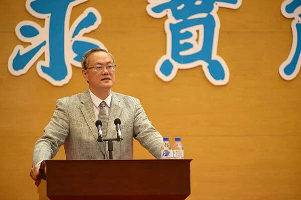 【隆重推荐】：国家命运与个人命运 | 吉林大学经济学院、金融学院院长李晓教授在2018年毕业典礼上的讲话