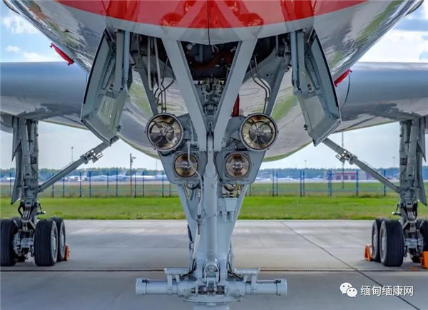 缅甸泰国签署航空，虾养殖协议