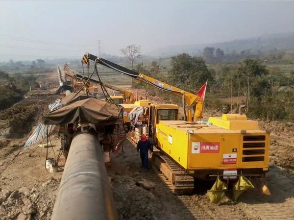 中缅油气管道头上曾有一颗炸弹……