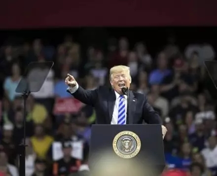 戎评|“陷阱”接踵而至，特朗普不慎漏嘴，这才是美国最真实的对华态度！