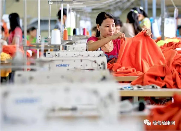 缅甸利益攸关方与劳工组织合作开展为期三年的“尊严劳动”计划