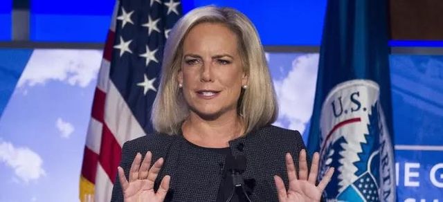 特朗普尴尬了，美国国安部长：中国没有尝试破坏美国中期选举