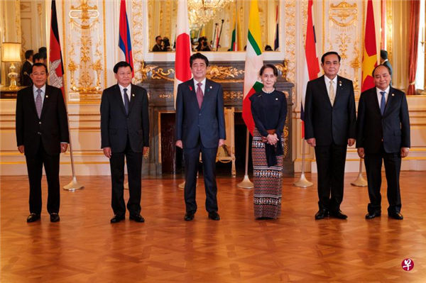 日本与湄公河五国举行首脑会议