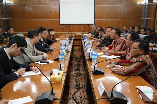 中国驻缅甸大使洪亮访问钦邦