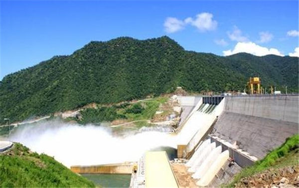 掸北有民众集会反对水电建设