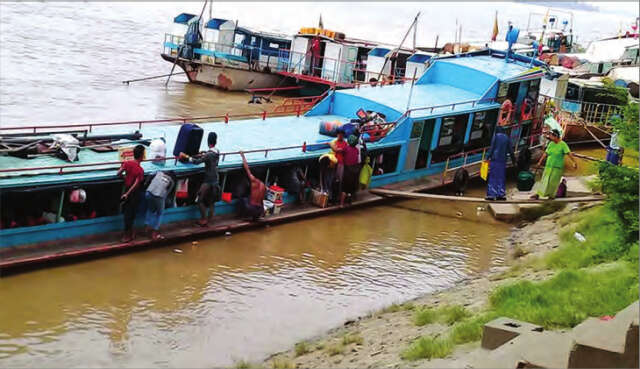 亲敦江客轮上的上等船舱都奉命撤除