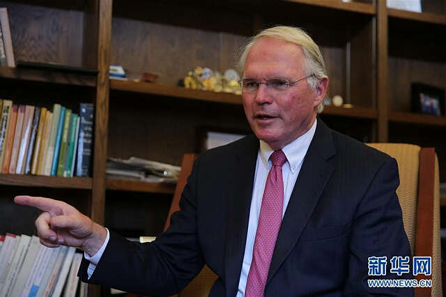 美国前助理国务卿希尔:美中两国需要更有力的对话