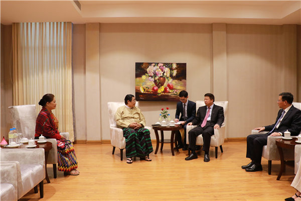 宋涛会见缅甸克钦邦克钦族政党领导人