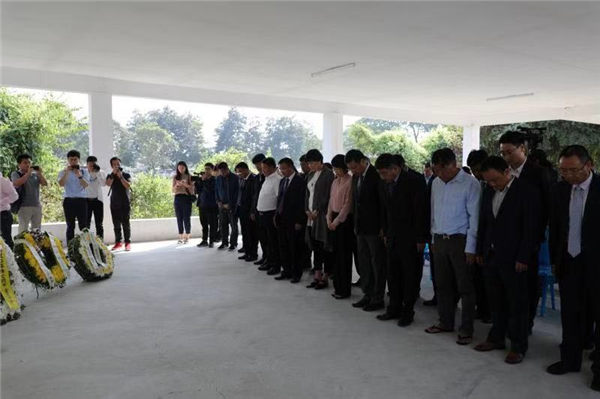 中国驻缅甸大使馆举行中国远征军遗骸祭奠仪式