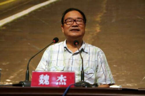 这位教授用3小时分析了中国经济的现状和未来走势，说的很清楚