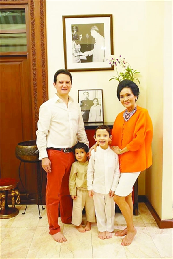 一个泰国家族的绵绵中国情