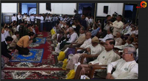 缅甸“文学家节”该给他跪拜吗？