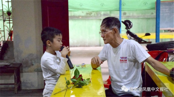 华媒：缅甸“三栖”华文教师的坚持与希望