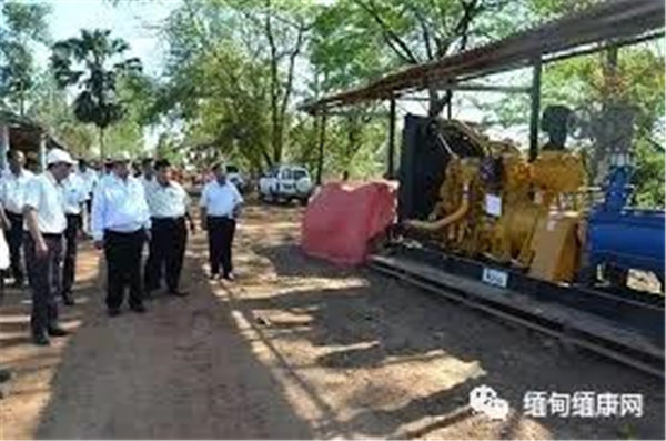 联邦部长强调利用现代技术提高石油和天然气产量