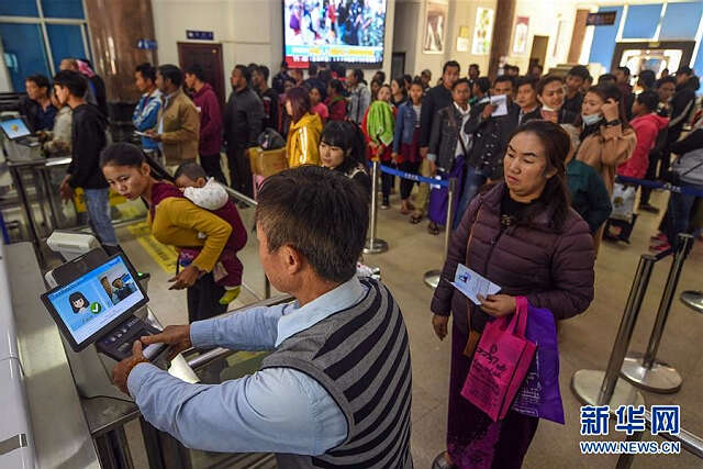 云南瑞丽日通关过境人数超过4.9万人次