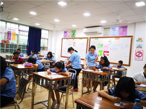 缅甸福星孔子课堂YCT汉语水平测试顺利进行