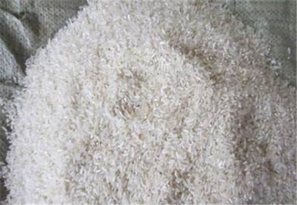 中国暂停从缅甸进口碎米