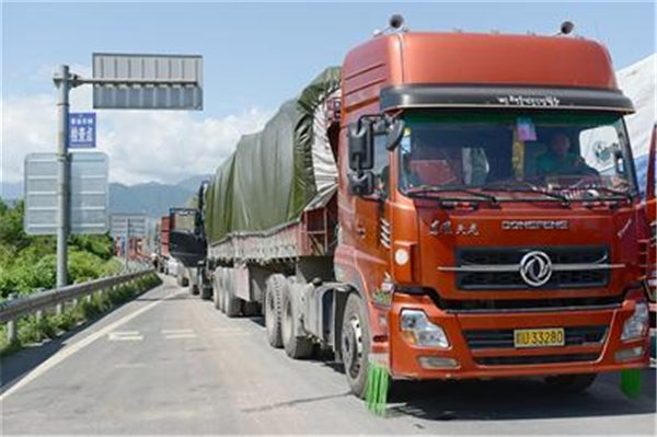 中国边境口岸禁止蔬菜运输