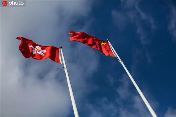 我们有这么强大的国家机器，为何治不了一小撮香港暴徒？