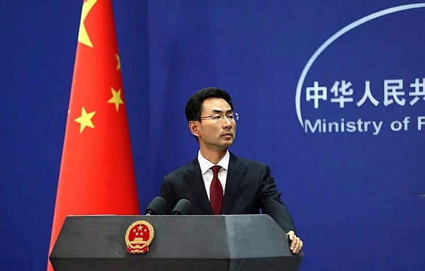 耿爽反呛外媒记者：14亿中国人的共同意志如何被操纵