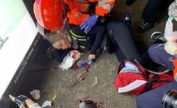 实锤！爆眼女收黎智英500万封口费后消失，出镜者系冒充