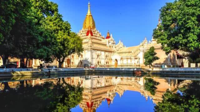 缅甸居民开宾利卖香蕉，把豪车当拖拉机用，就是因为路不好？