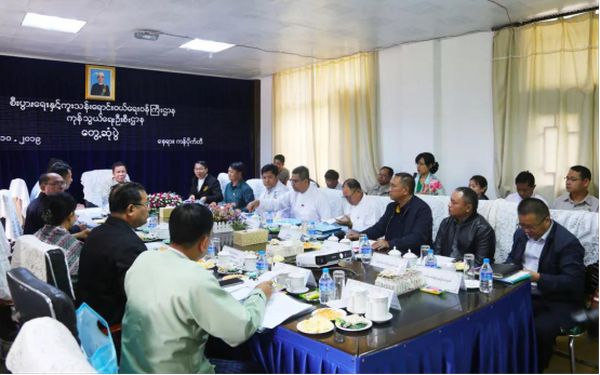 缅甸联邦商务部长吴丹敏等“缅中边境经济合作区中央委员会”领导调研甘拜地边境经济合作区项目