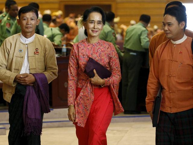 缅甸遭美国为首的势力群殴，中方霸气出手，坚决维护该国权益