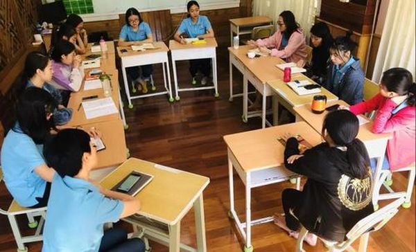 缅甸仰光卓越语言教育中心加入华文教师完美远程培训