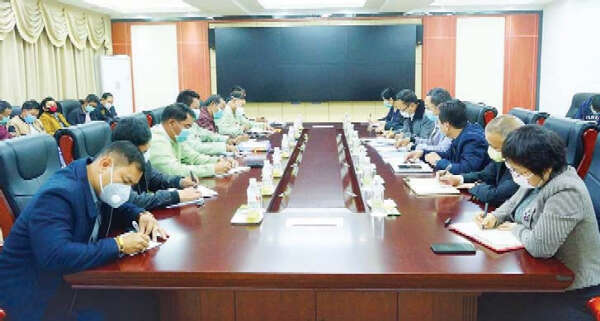 中缅边境地区县、专区级负责人会谈交换疫情防控情况