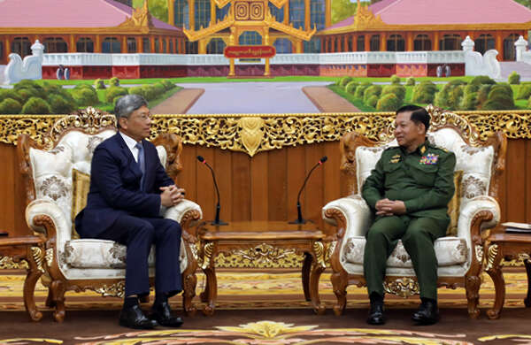 缅甸军队支持中国战“疫”