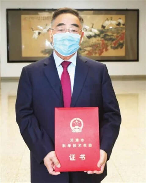 荣获抗击新冠疫情特别奖一等奖！张伯礼院士领衔中医药大显身手！