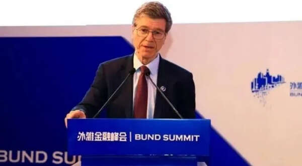 大学教授质问特朗普政府：用谎言攻击中国可能导致冲突，“不羞耻吗？”