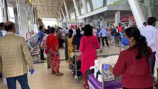 第二批123位缅甸公民从印度回国