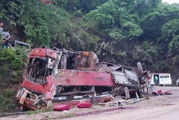 曼德勒-腊戌公路发生车祸3死13伤