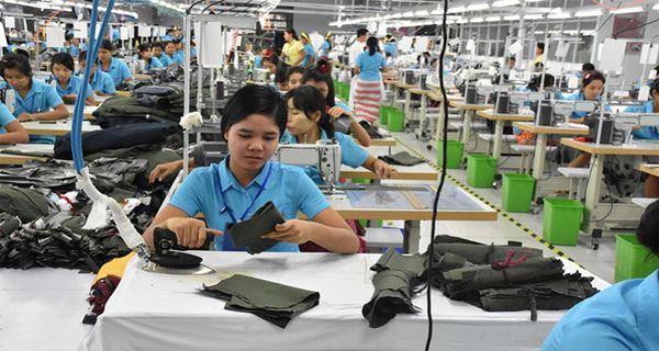 政府为因疫情停工失业的14万工人创造就业机会