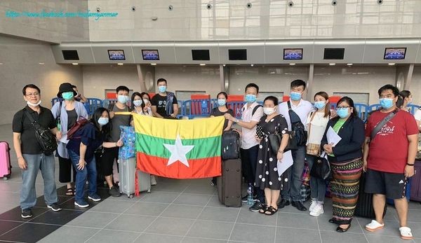 滞留在香港和澳门特别行政区的121位缅甸公民乘专机回国